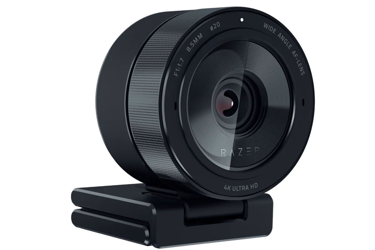 razer-kiyo-pro-ultra-webcam-front-right-view